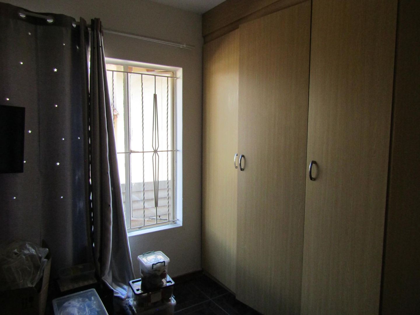 Townhouse For Sale in Mondeor, Johannesburg