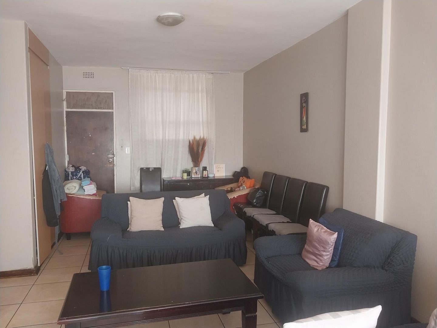 Apartment For Sale in Lorentzville, Johannesburg