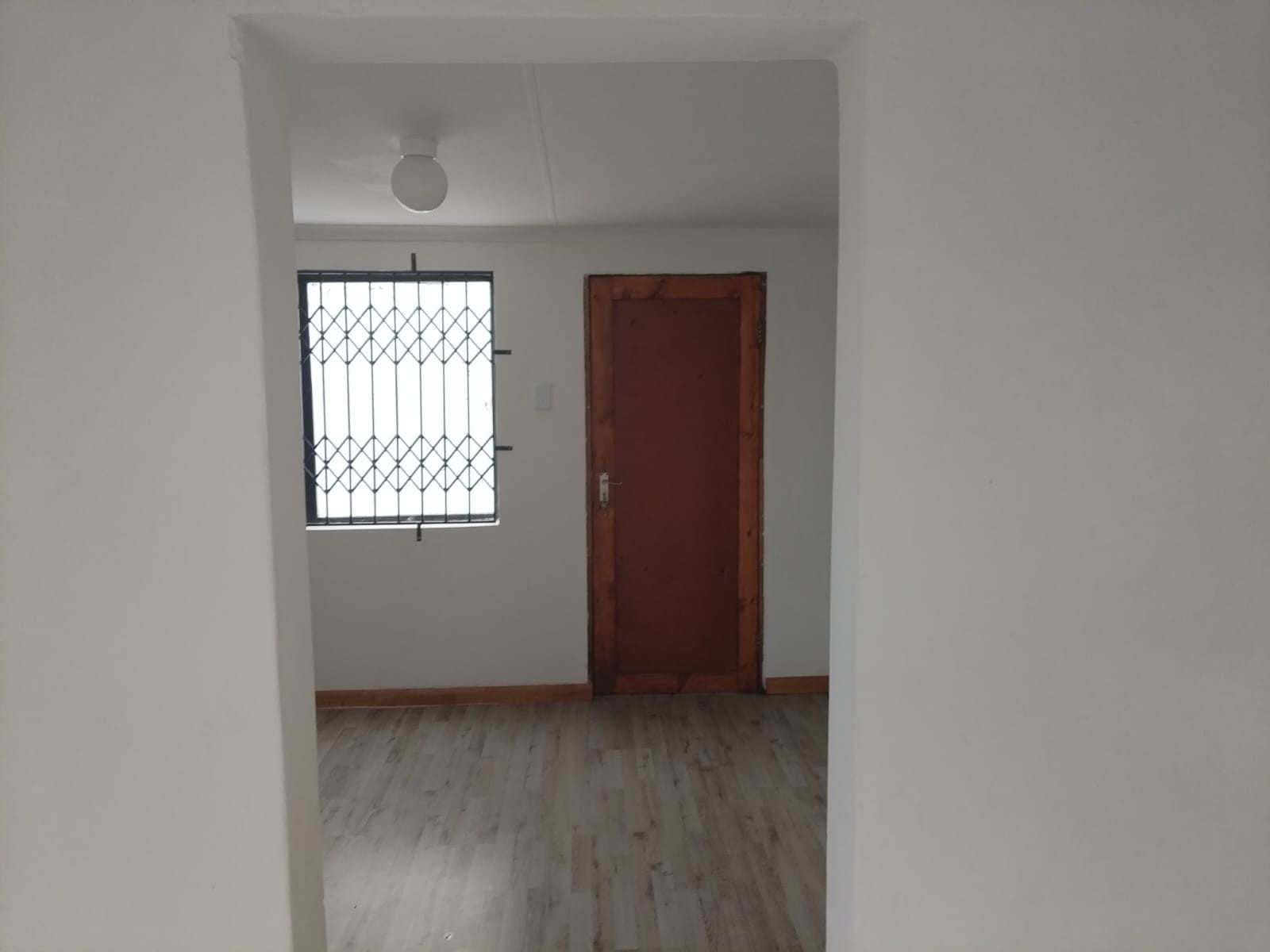 Your first home in Kwazakhele and freshly finished move-In ready