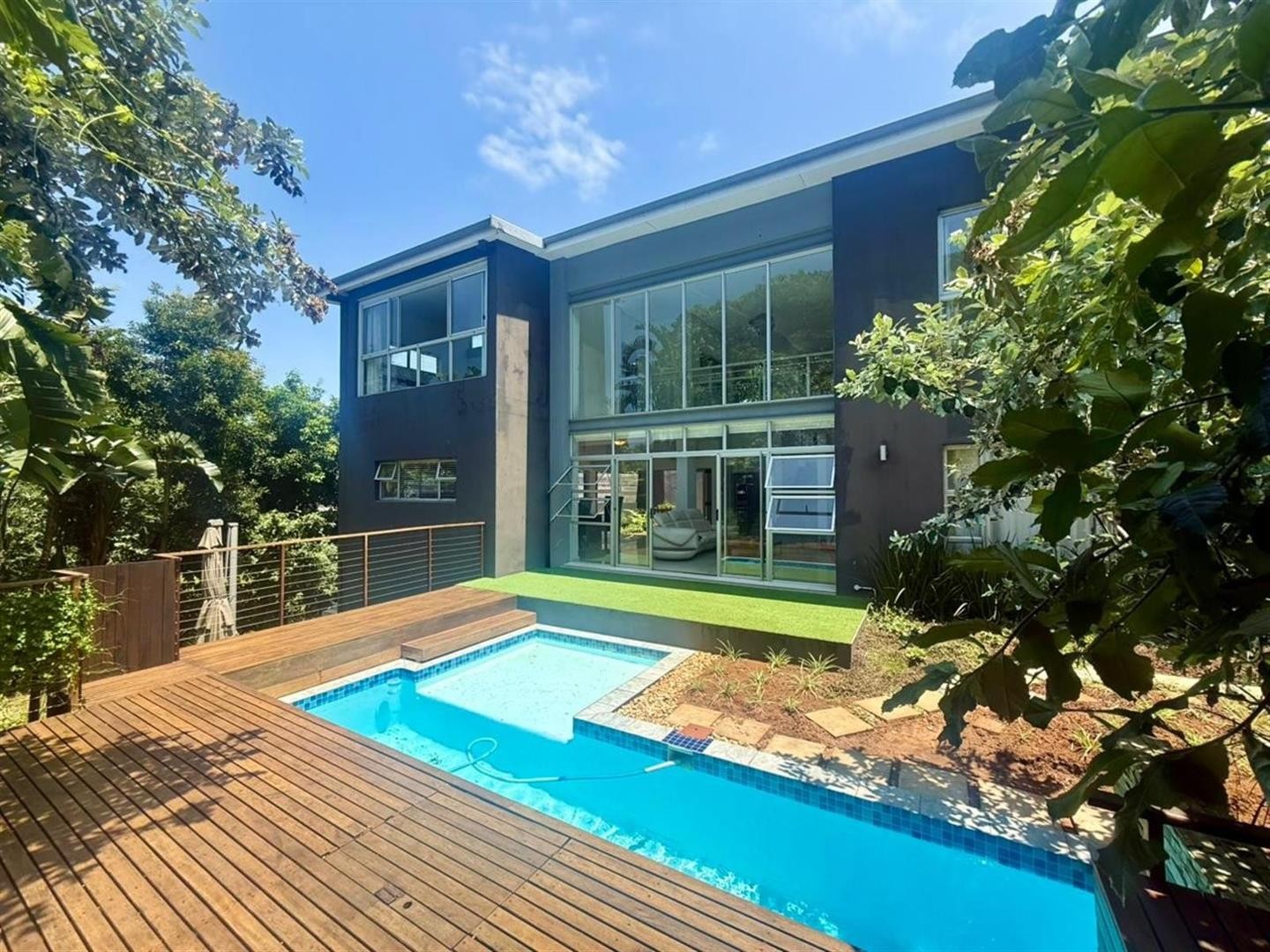 Spacious and Private 3 Bedroom Home with Pool For Sale in Dunkirk Estate
