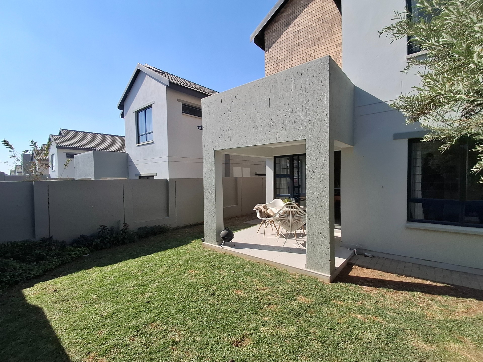 4 Bedroom House for Sale in Broadacres, Sandton