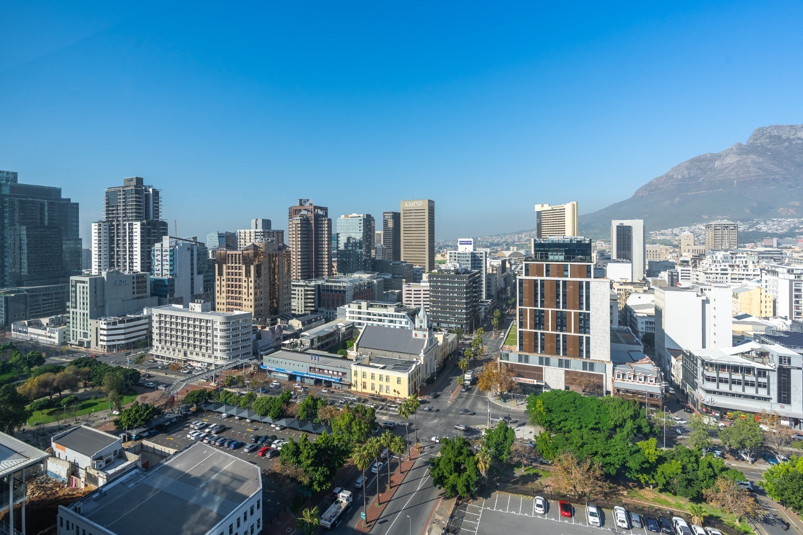Airbnb Hot Spot in the Heart of De Waterkant / 117 On Strand