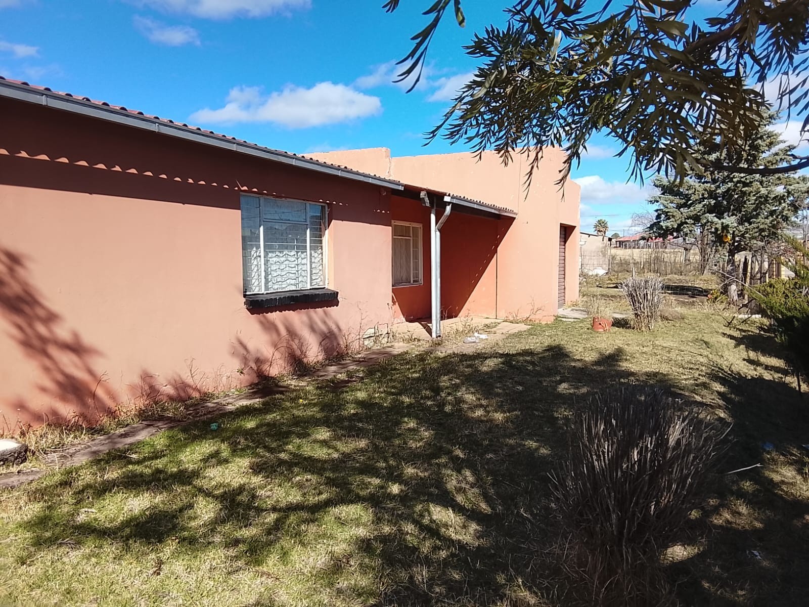 3 Bedroom House with Double Garage For Sale in Kwa Themba, Ezibeleni