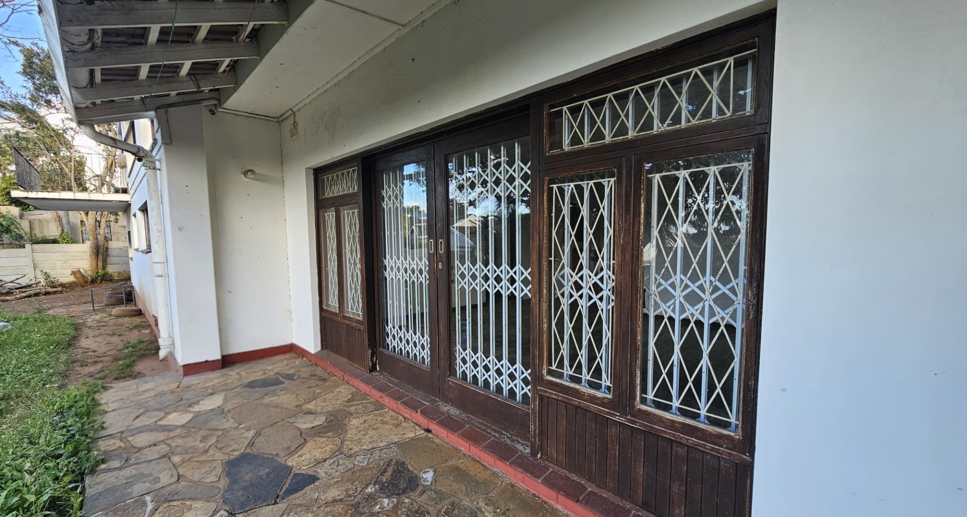 Spacious 3-Bedroom Home with Exceptional Potential - A Big Fixer-Upper Opportunity