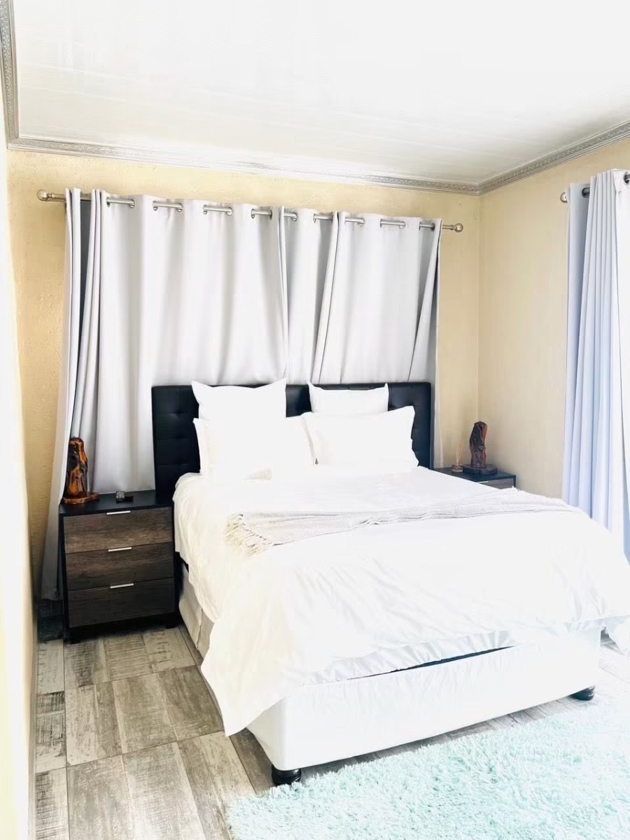 House To Rent in Msholozi, White River