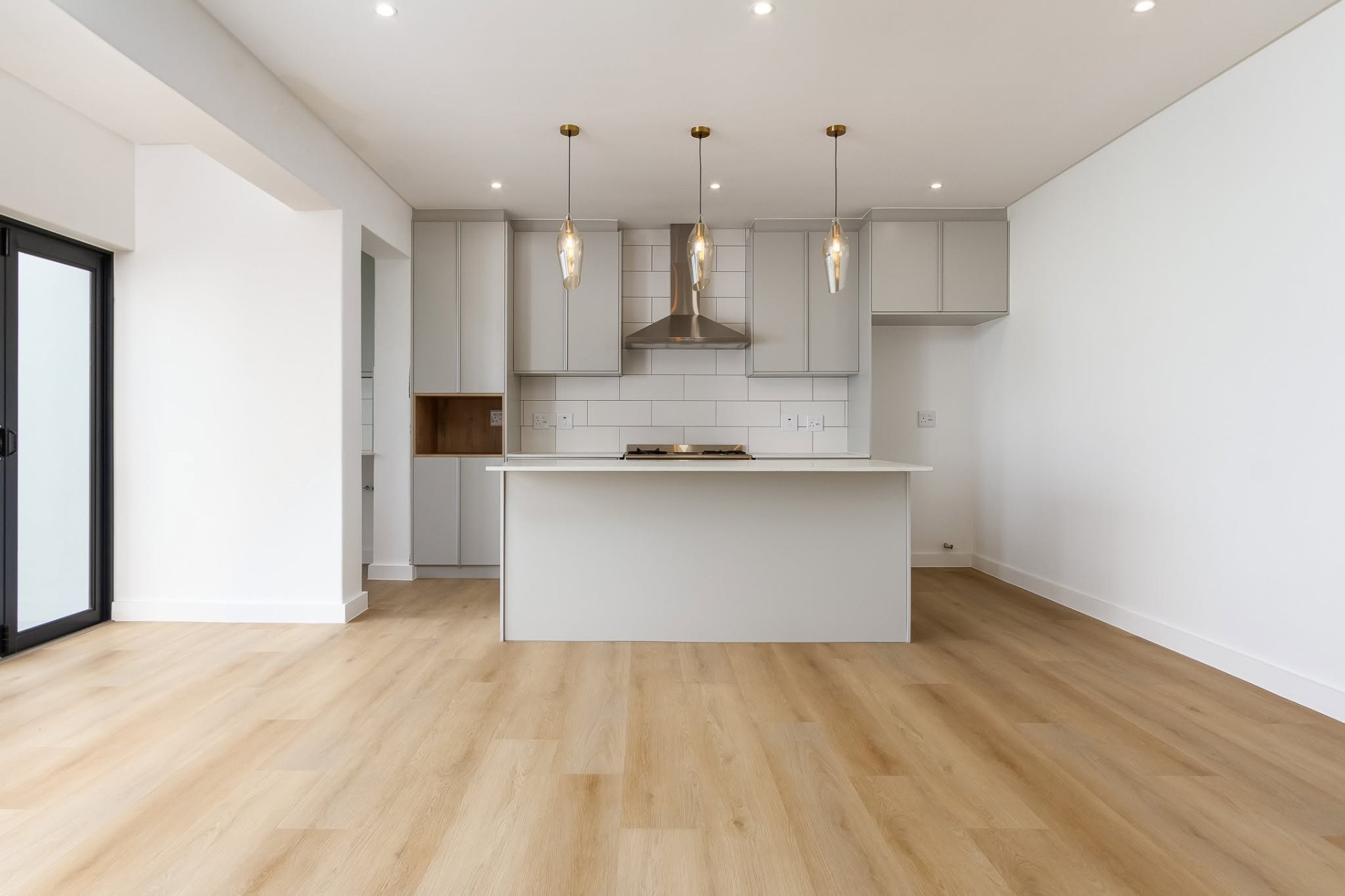 BRAND NEW | MODERN 4 BEDROOM FAMILY HOME