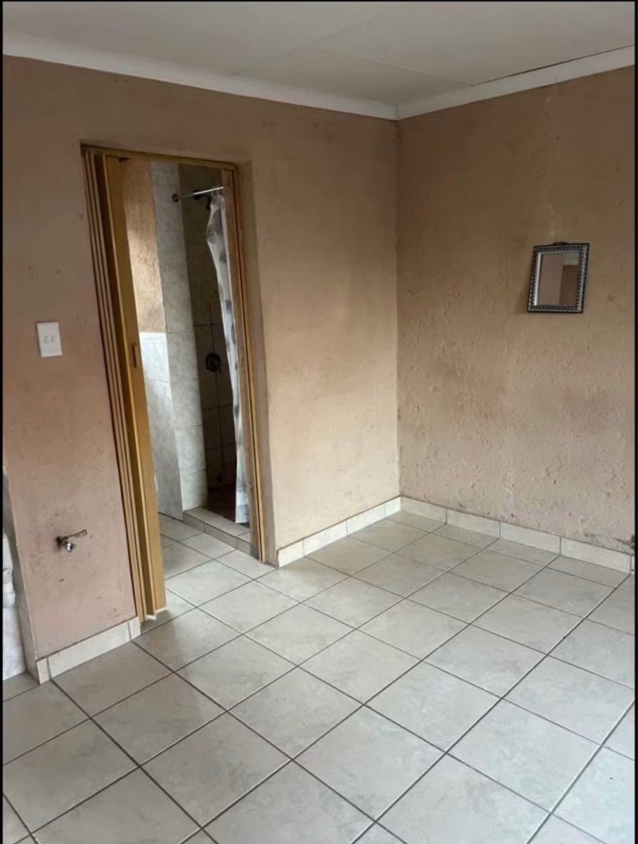 Room To Rent in Tekwane South, Tekwane, Nelspruit
