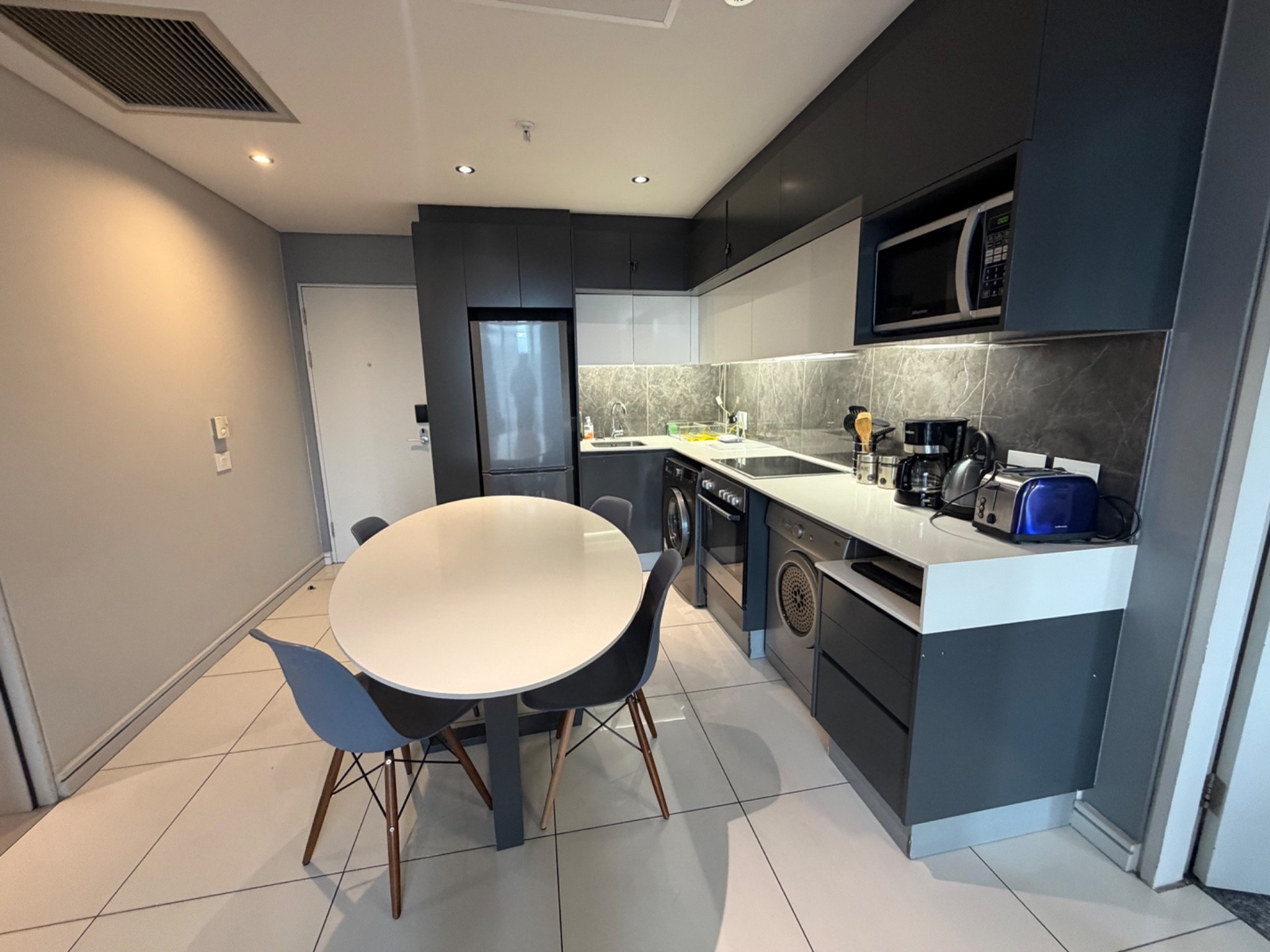 Apartment To Rent in Sandton