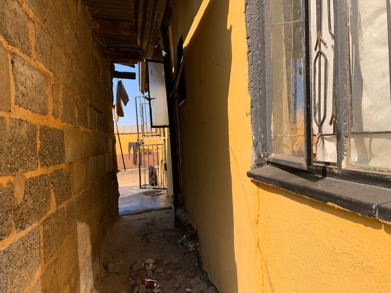 House For Sale in Makulong, Tembisa