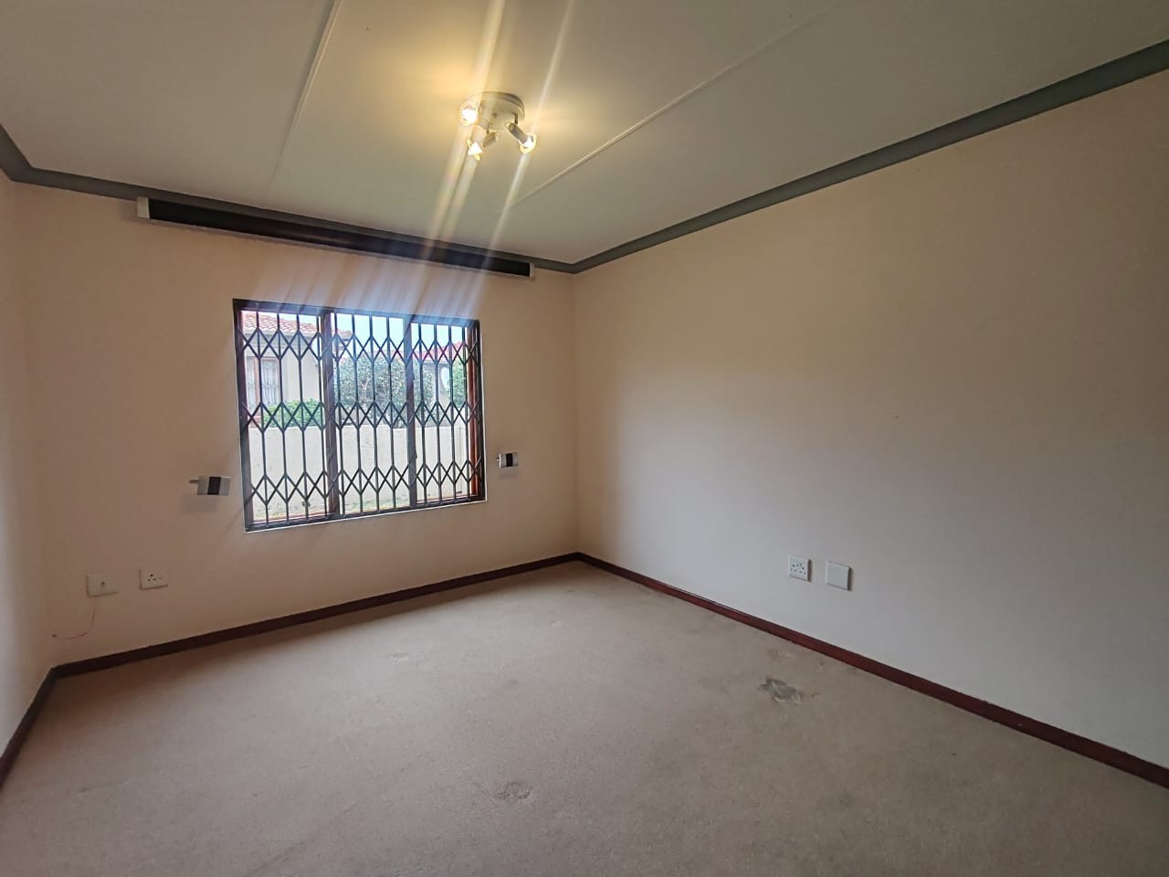 Modern 3-Bedroom Family Home with Private Garden - Available Immediately