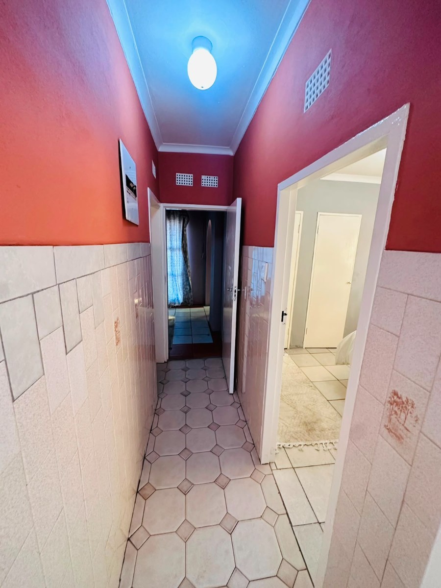 3 Bedroom house to rent In Dube Soweto
