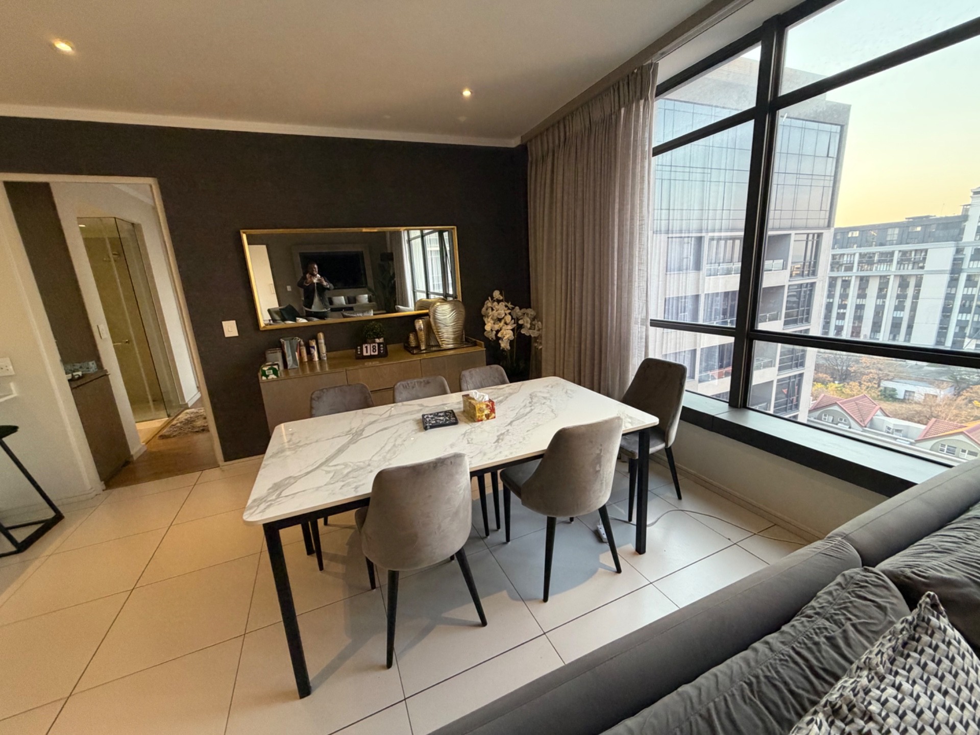 Apartment To Rent in Morningside, Sandton