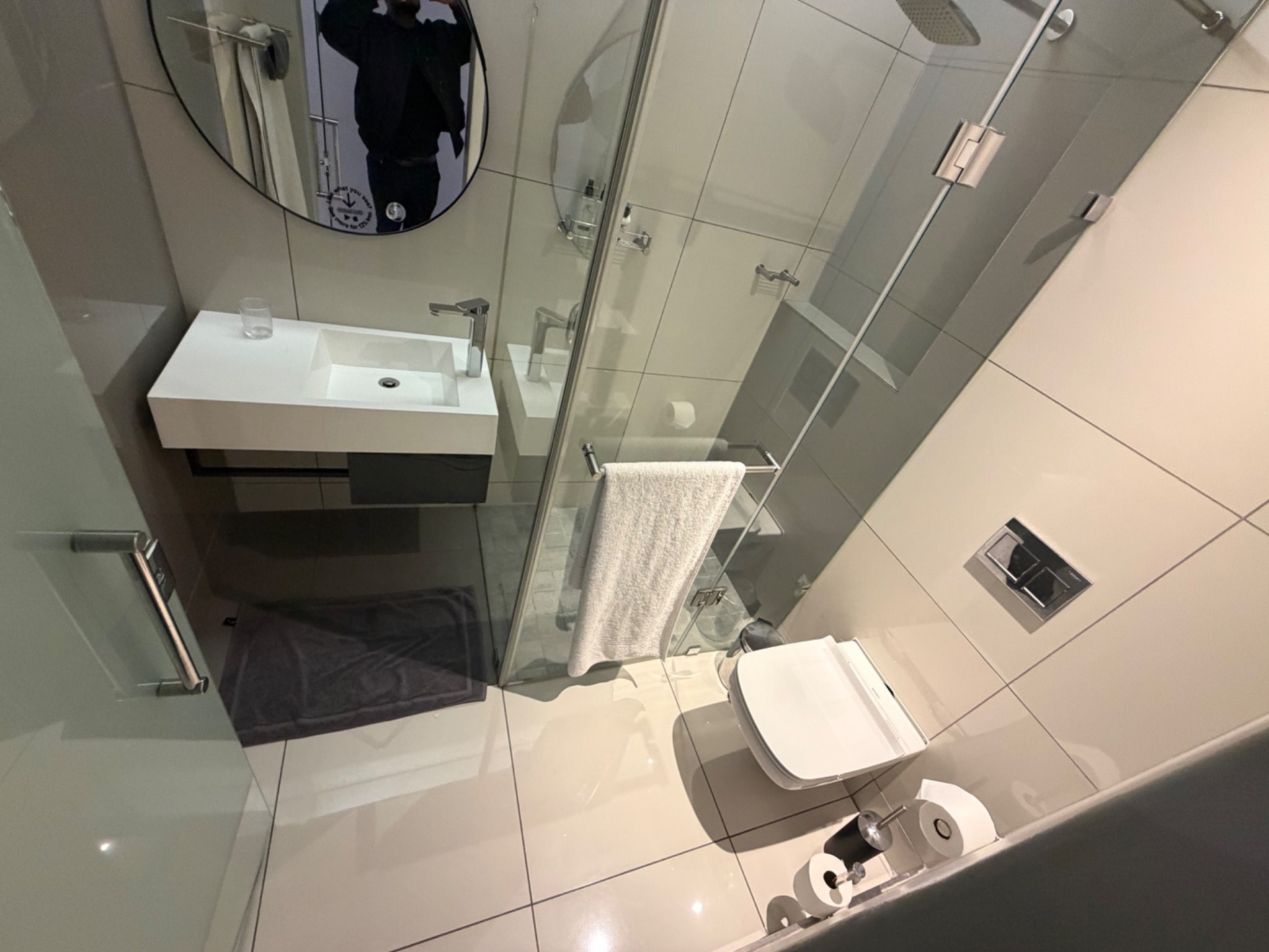 Apartment To Rent in Sandown, Sandton