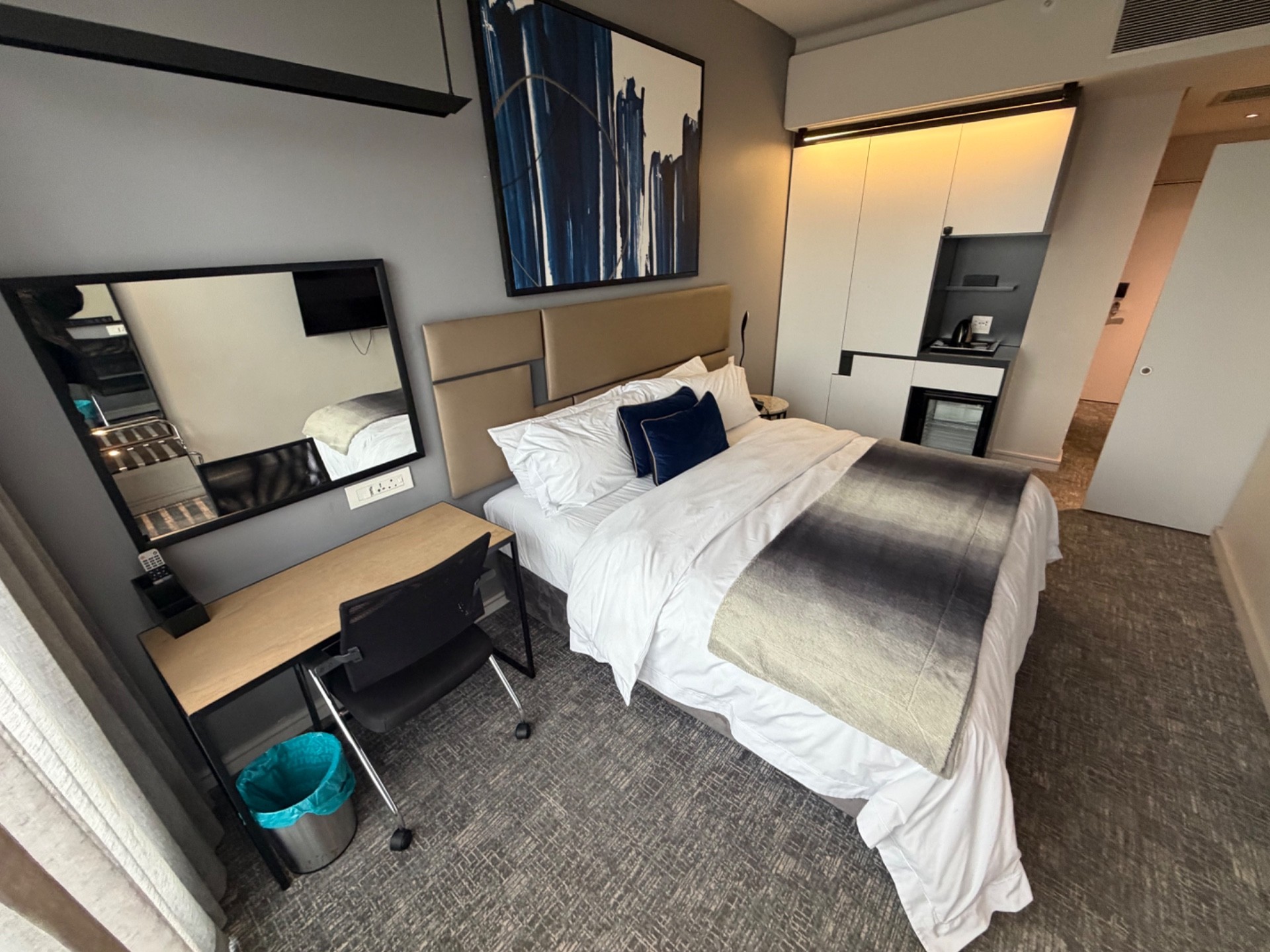 Apartment To Rent in Sandown, Sandton