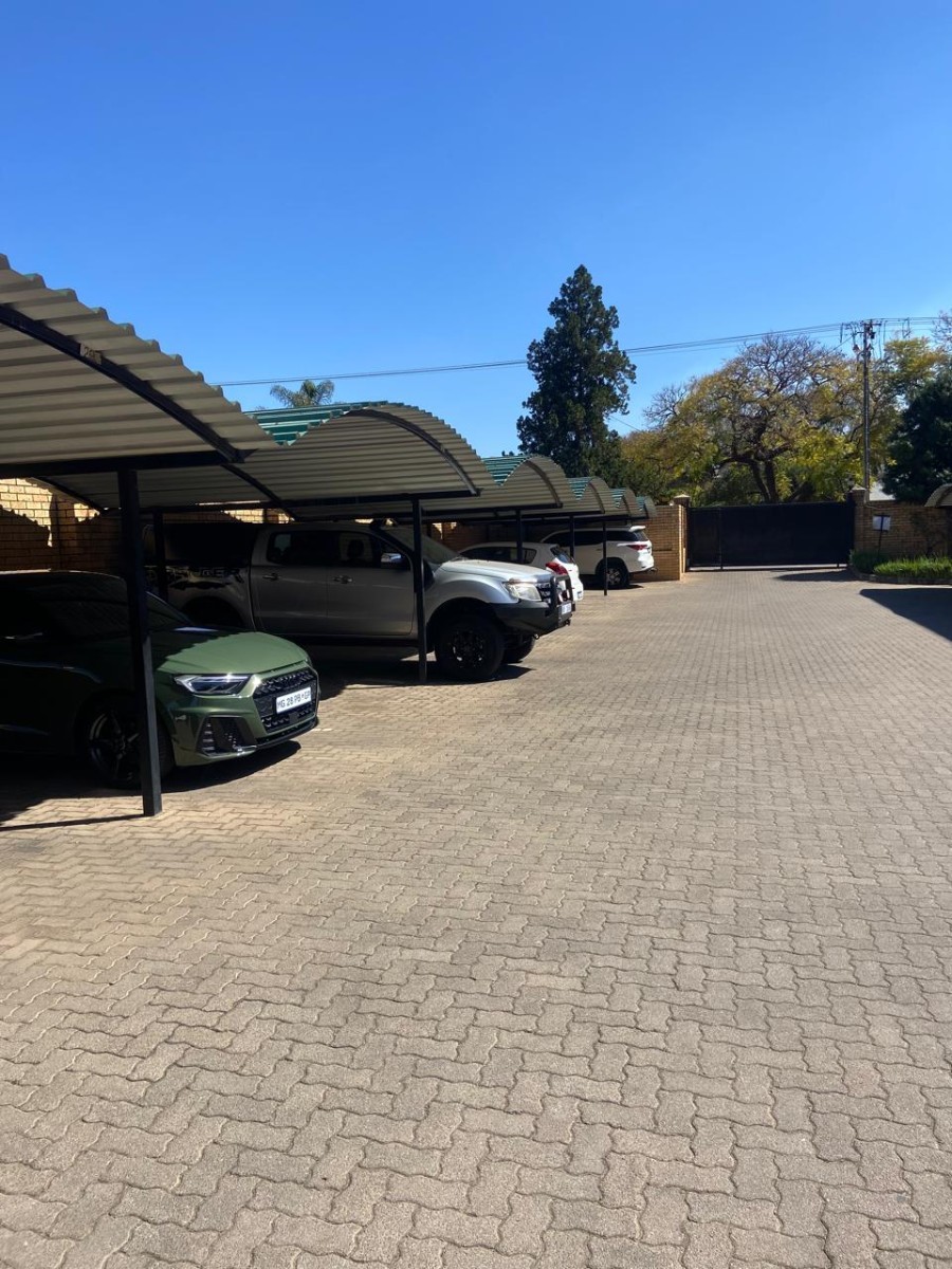 Fully Furnished 2-Bedroom Apartment for Sale - Emily Hobhouse, Pretoria North