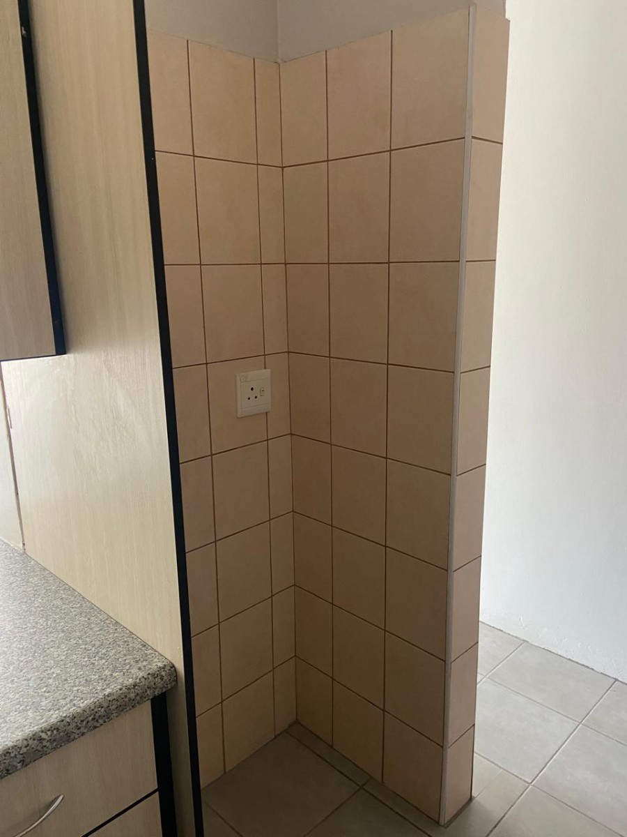 Fully Furnished 2-Bedroom Apartment for Sale - Emily Hobhouse, Pretoria North