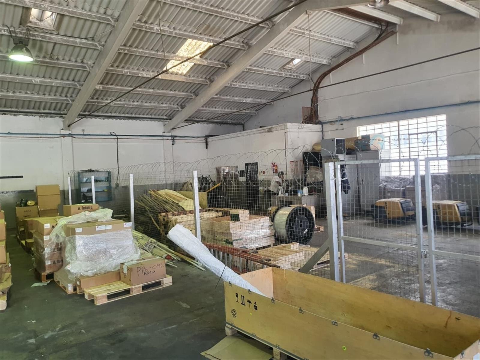Warehouse To Rent in Neave Industrial, Port Elizabeth