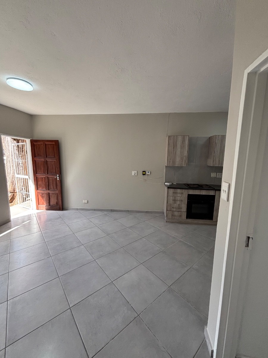Apartment To Rent in Sonheuwel, Nelspruit