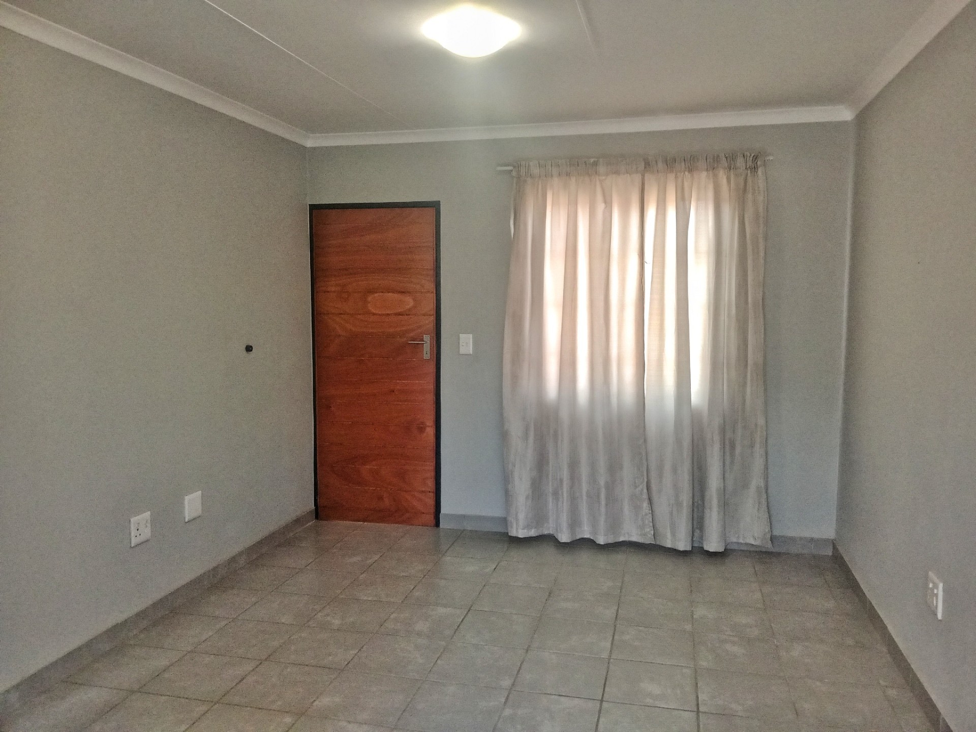 2 Bedroom House To Rent in Glenway Estate, Diamond City Estate, Pretoria East