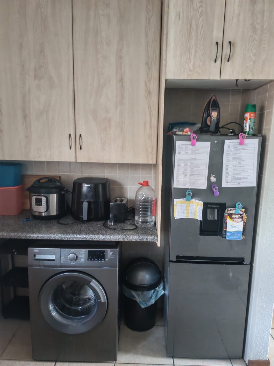 2 Bed,2 Bath Townhouse for rent in Kyalami hills