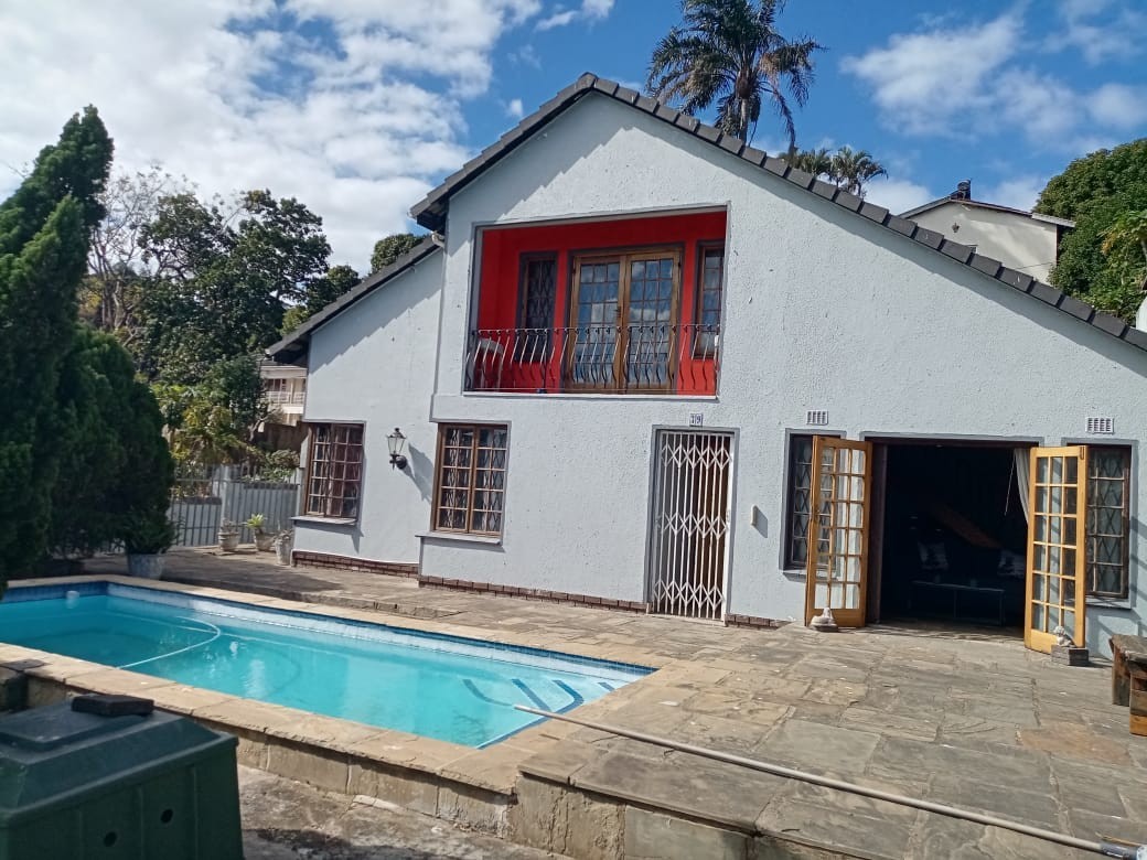 3 Bedroom House For Sale in Westridge, Durban, KwaZulu Natal