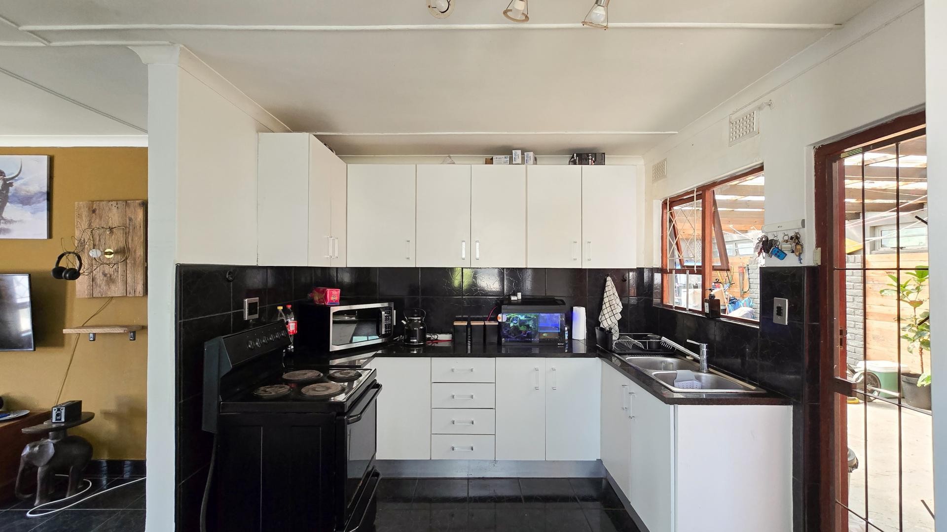 3 Bedroom House For Sale in Nahoon Valley Park East London