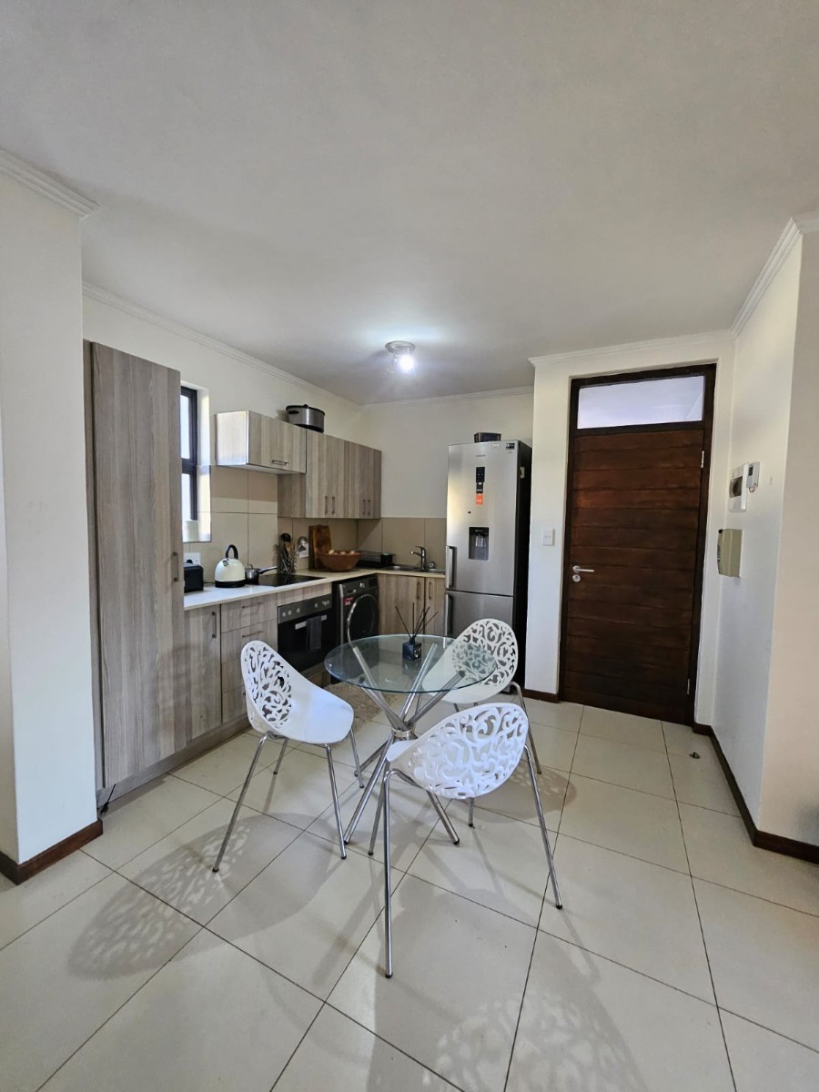 Apartment for sale in Jackal Creek Golf Estate, Randburg, 60 m²