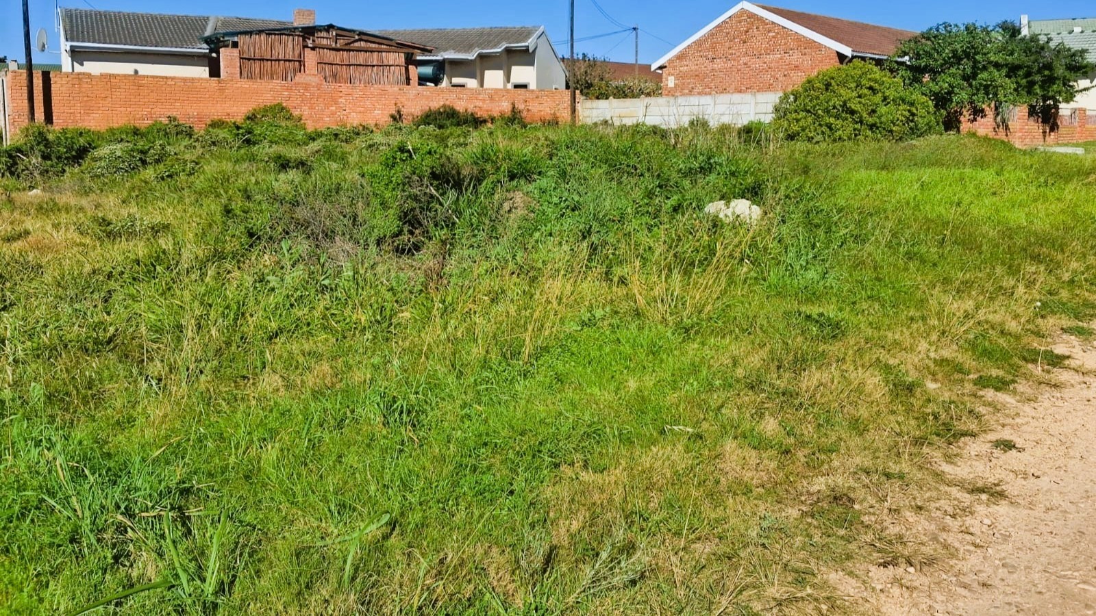 Vacant Land for Sale in Aston Bay - Build Your Dream Coastal Home