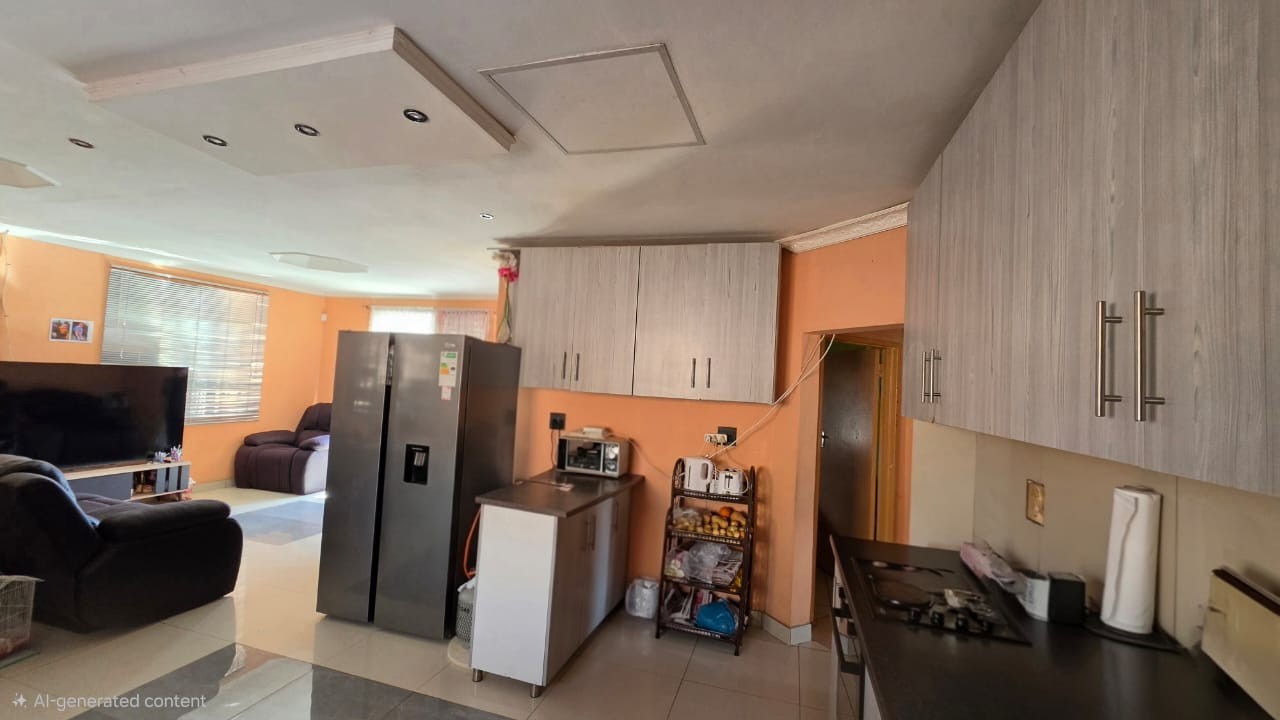 Comfortable Family Living in a Secure 3 Bedroom Home with Modern Kitchen