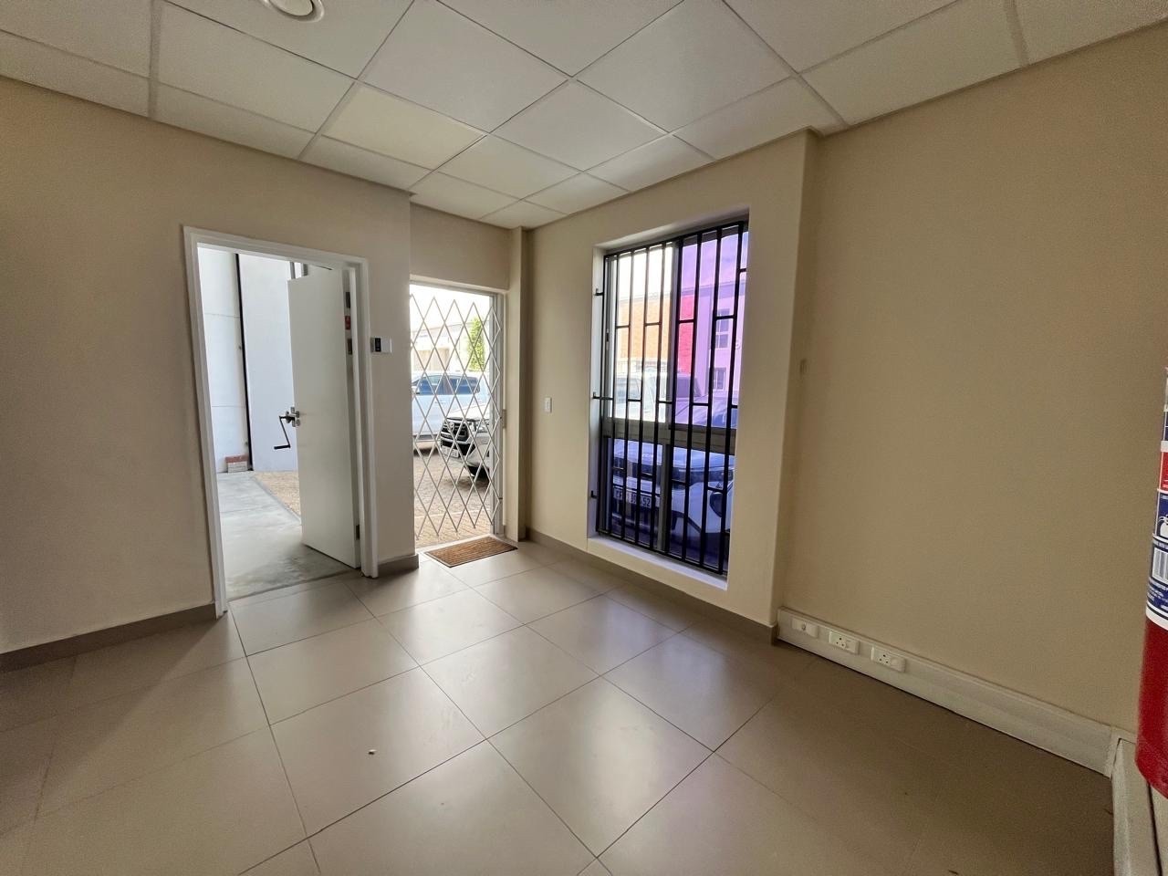 Warehouse To Rent in Brackengate, Brackenfell