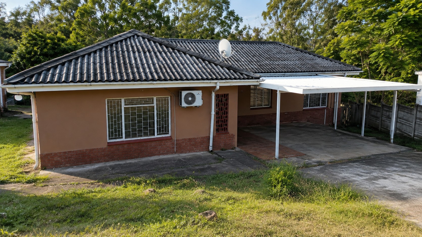 Spacious 3 Bedroom Family Home with Study in Mandini