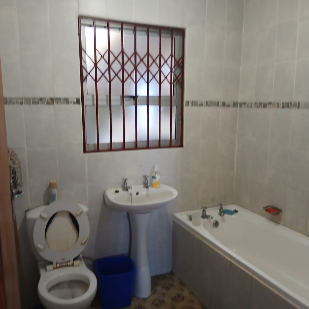 House For Sale in Motherwell Nu 3, Motherwell, Port Elizabeth
