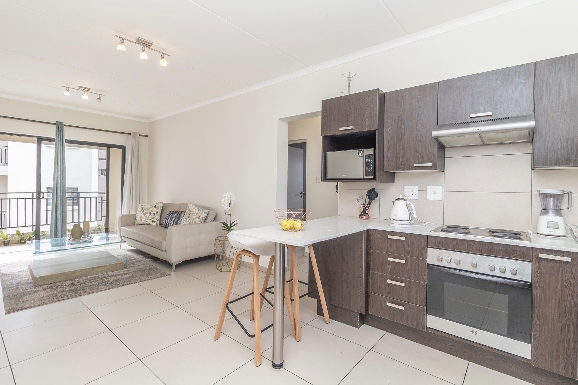 Modern 2 Bedroom Apartment with Excellent Investment Potential in Dainfern, Fourways