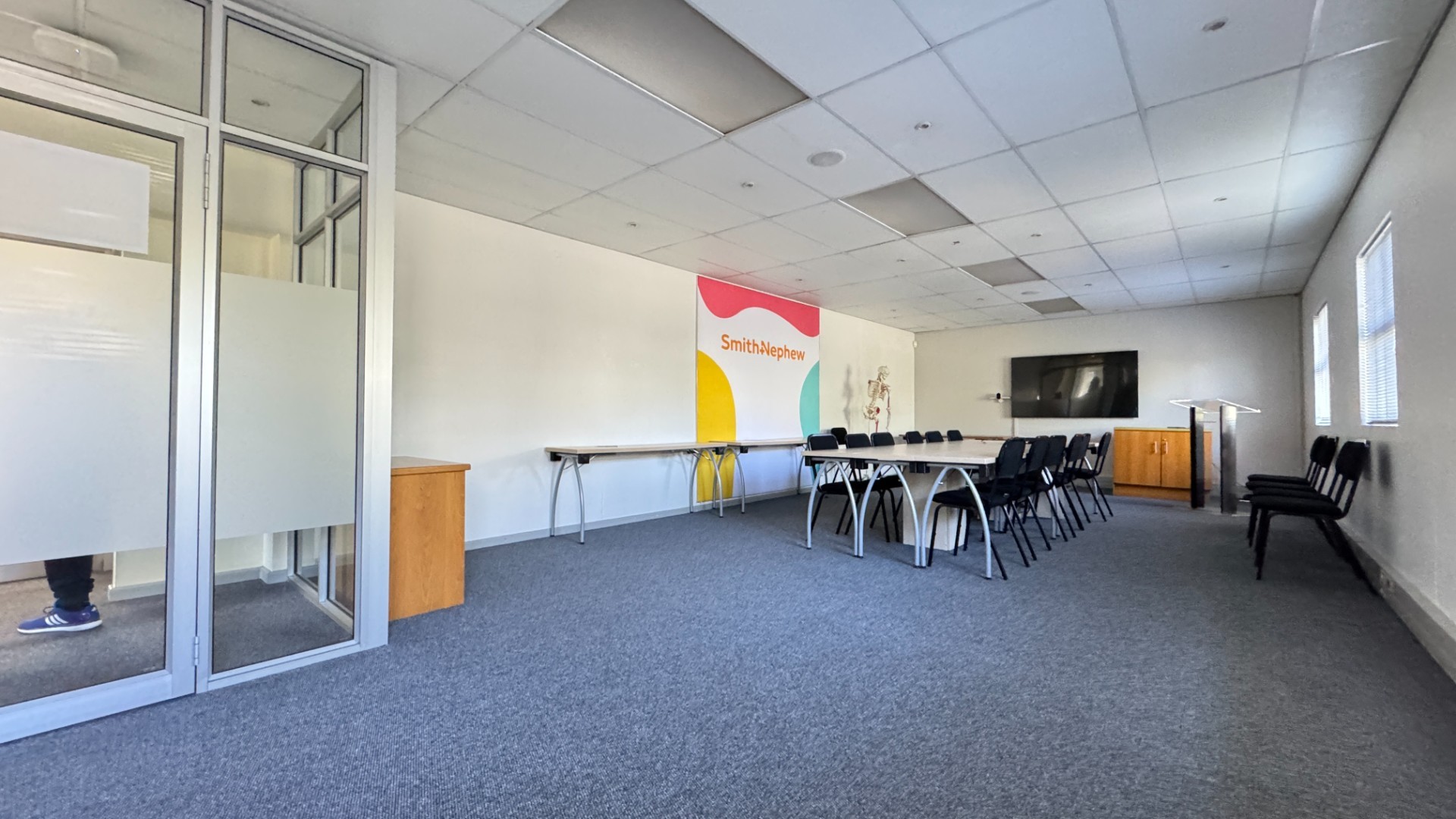 Neat and Secure 1 108m² Warehouse To Let in Montague Gardens, Cape Town | 100 Amp Power