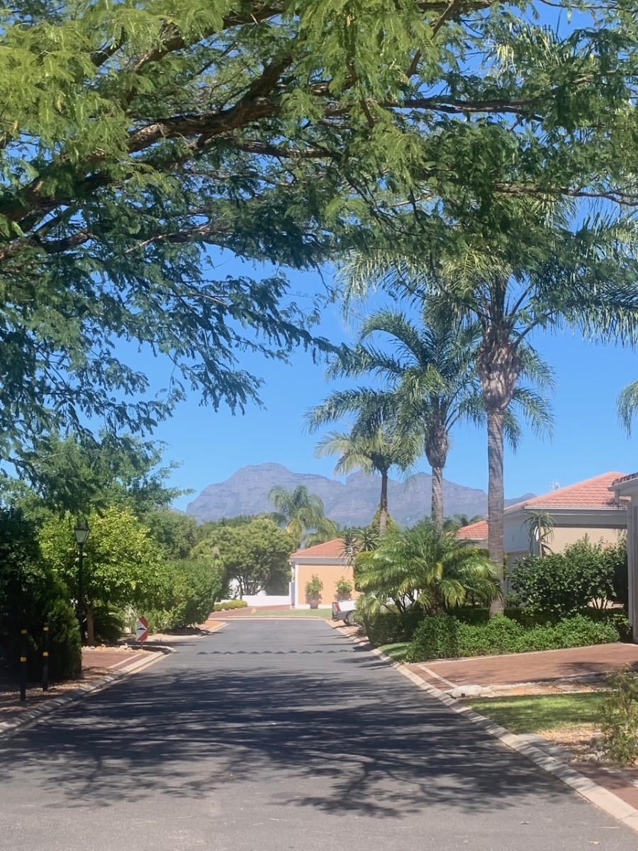 Prime Residence in the Exclusive Welgevonden Private Security Estate in Paarl!