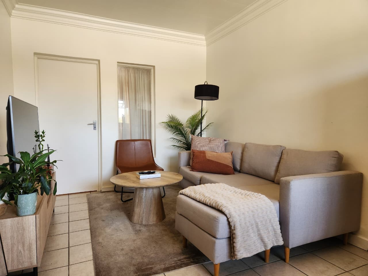 Apartment To Rent in Buccleuch, Sandton