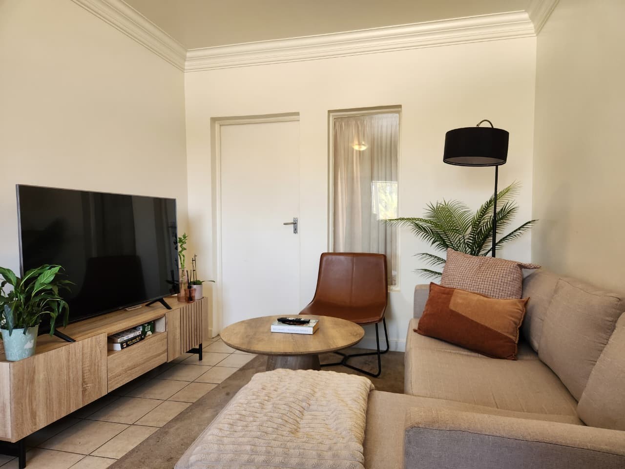Apartment To Rent in Buccleuch, Sandton