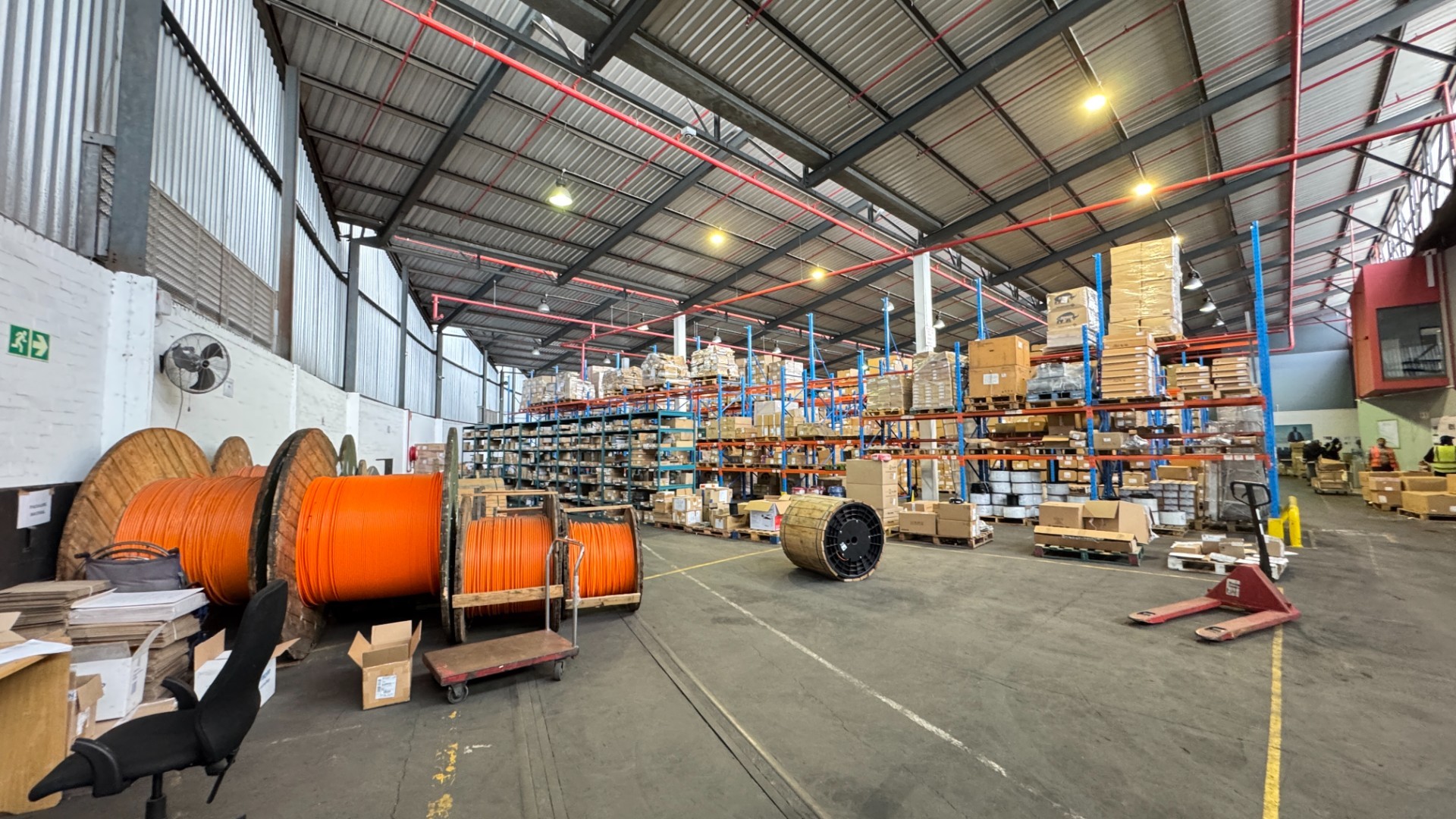 5,552m² | Neat and Secure Industrial Warehouse To Let in Epping Industrial, Cape Town