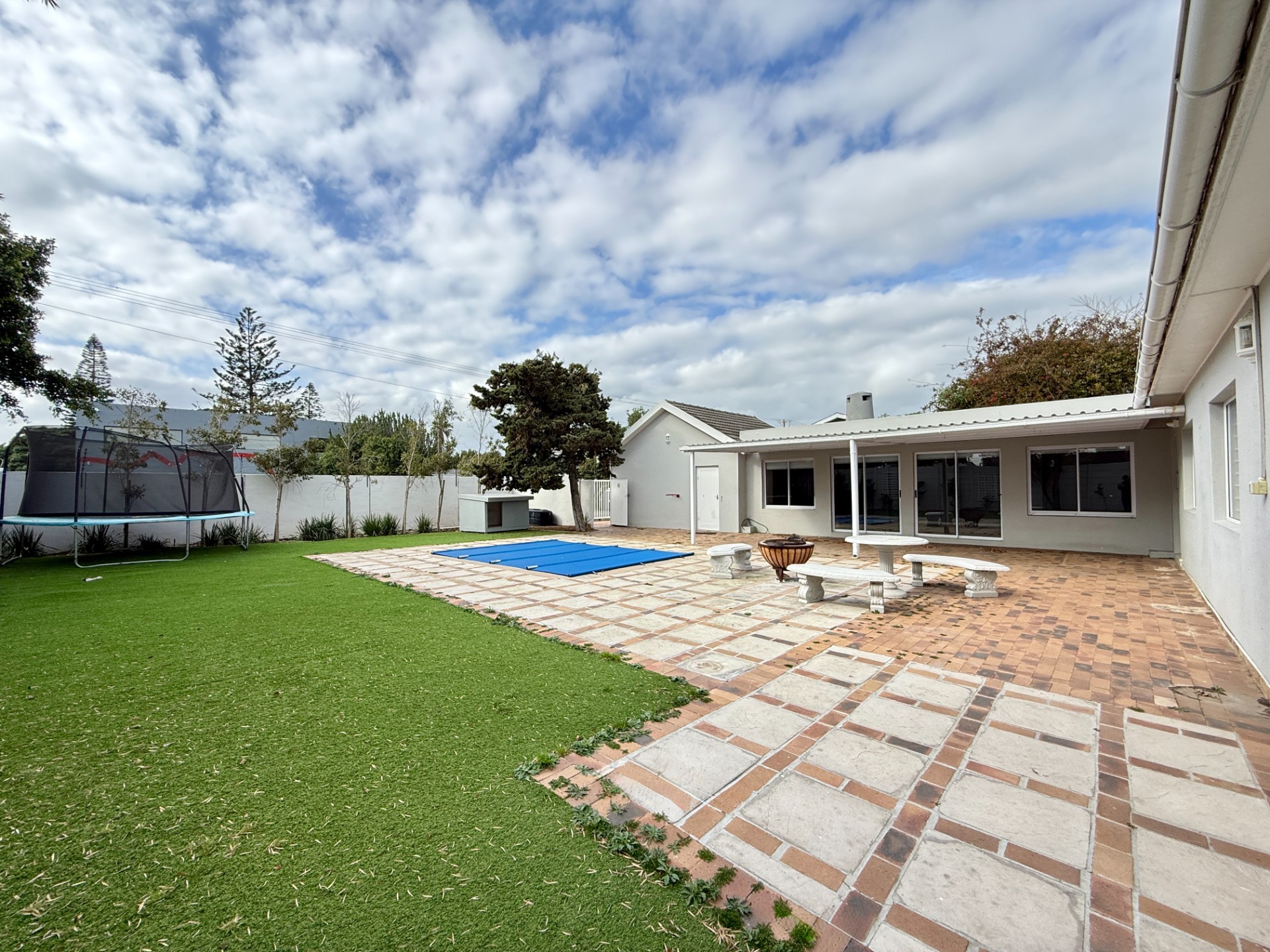 House for rent in Table View, Blouberg, 246 m²