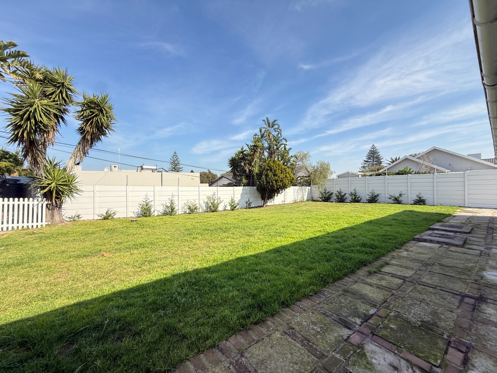 Spacious 4-Bedroom Family Home with Pool in Table View