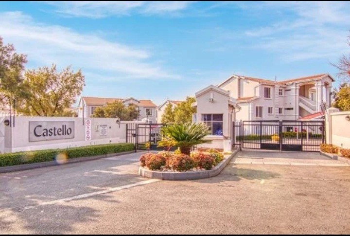 Spacious Two Bedroom Apartment