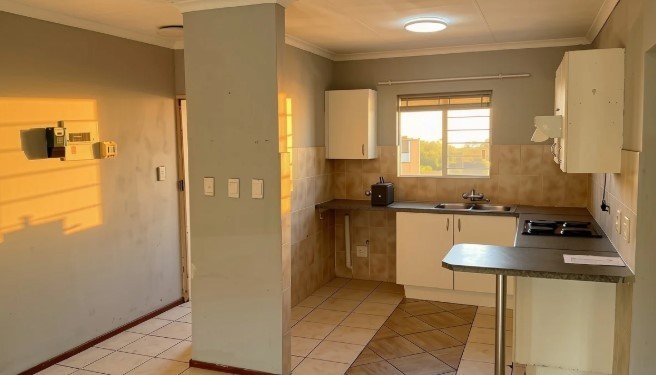 Apartment For Sale in Parkrand, Boksburg