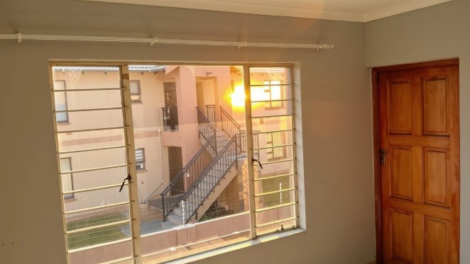 Apartment For Sale in Parkrand, Boksburg