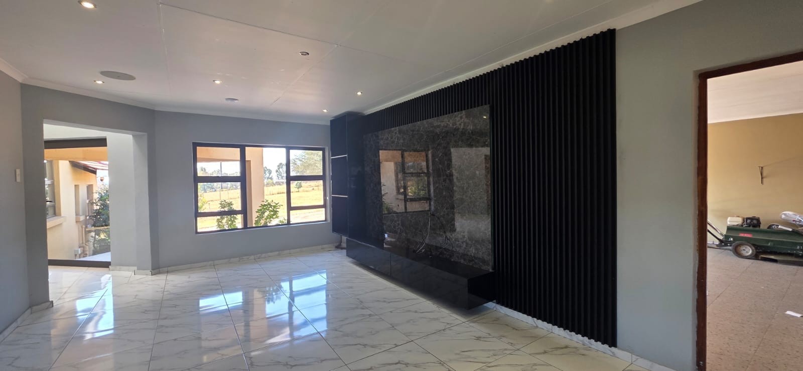 Small Holding For Sale in Seekoeiwater AH, Witbank