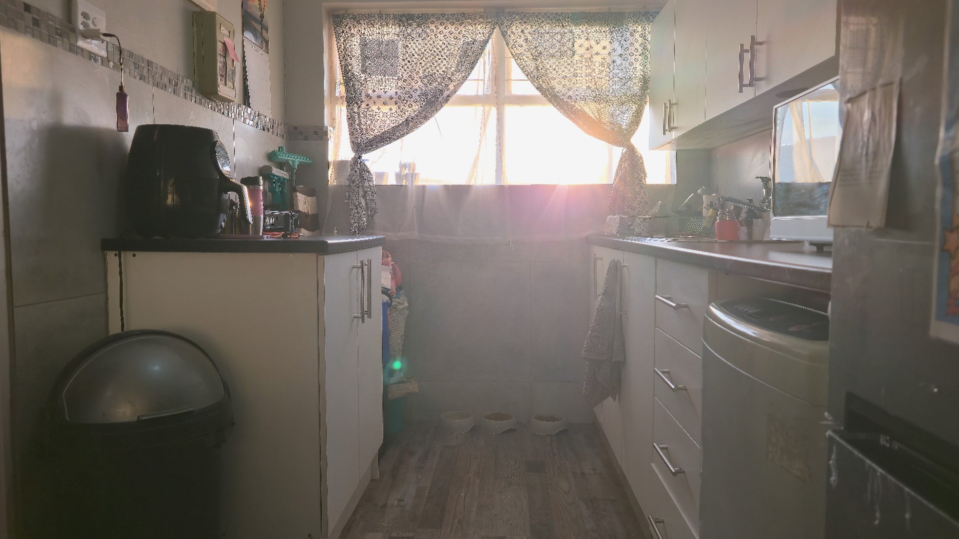 Surprisingly Spacious one-room Apartment