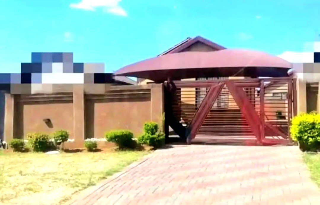 2 bedroom house available for rental immediately in Soshanguve block vv
