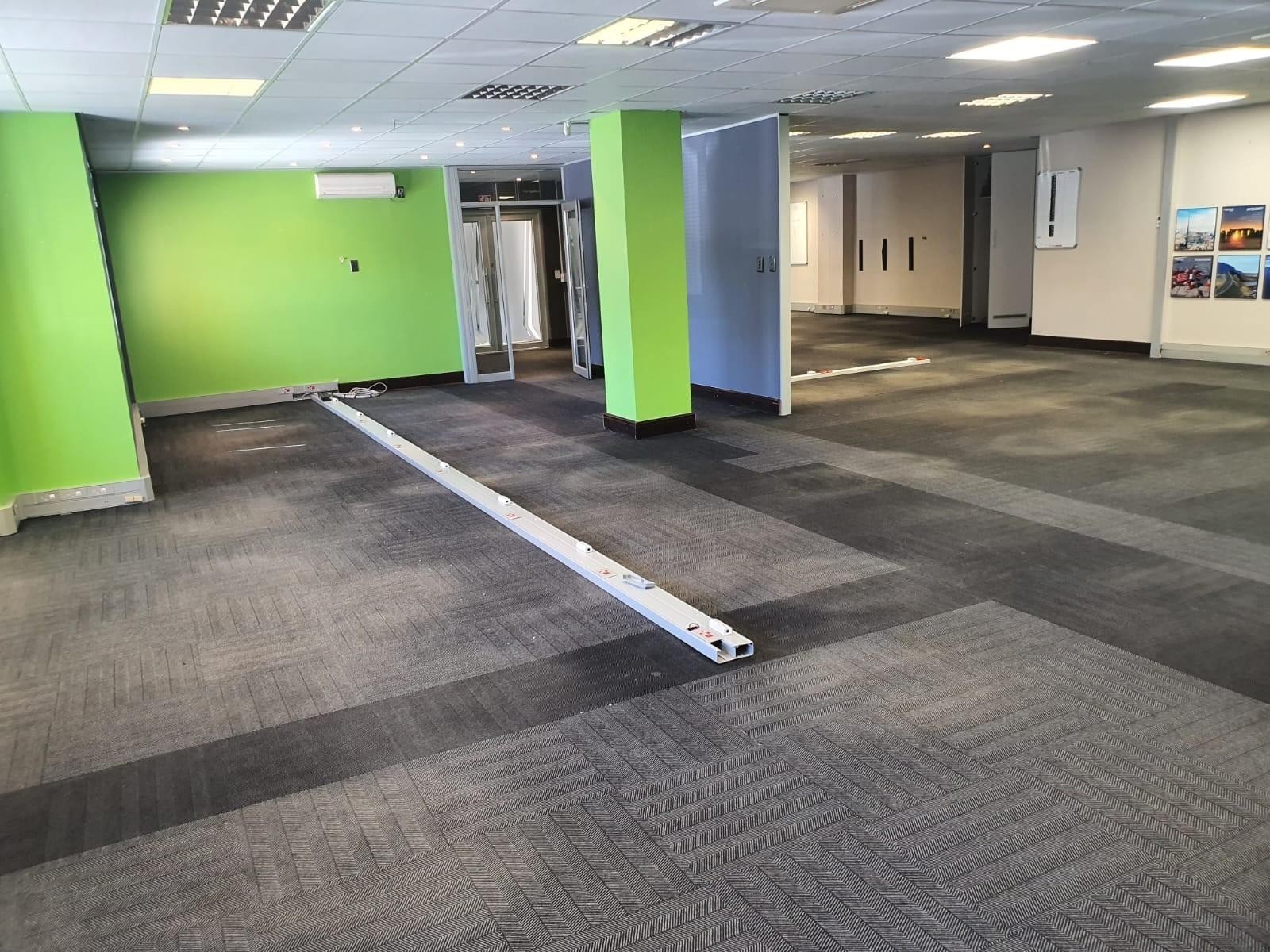 Warehouse To Rent in Newton Park, Port Elizabeth