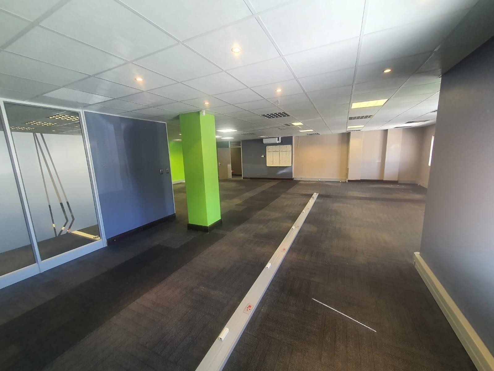 Warehouse To Rent in Newton Park, Port Elizabeth
