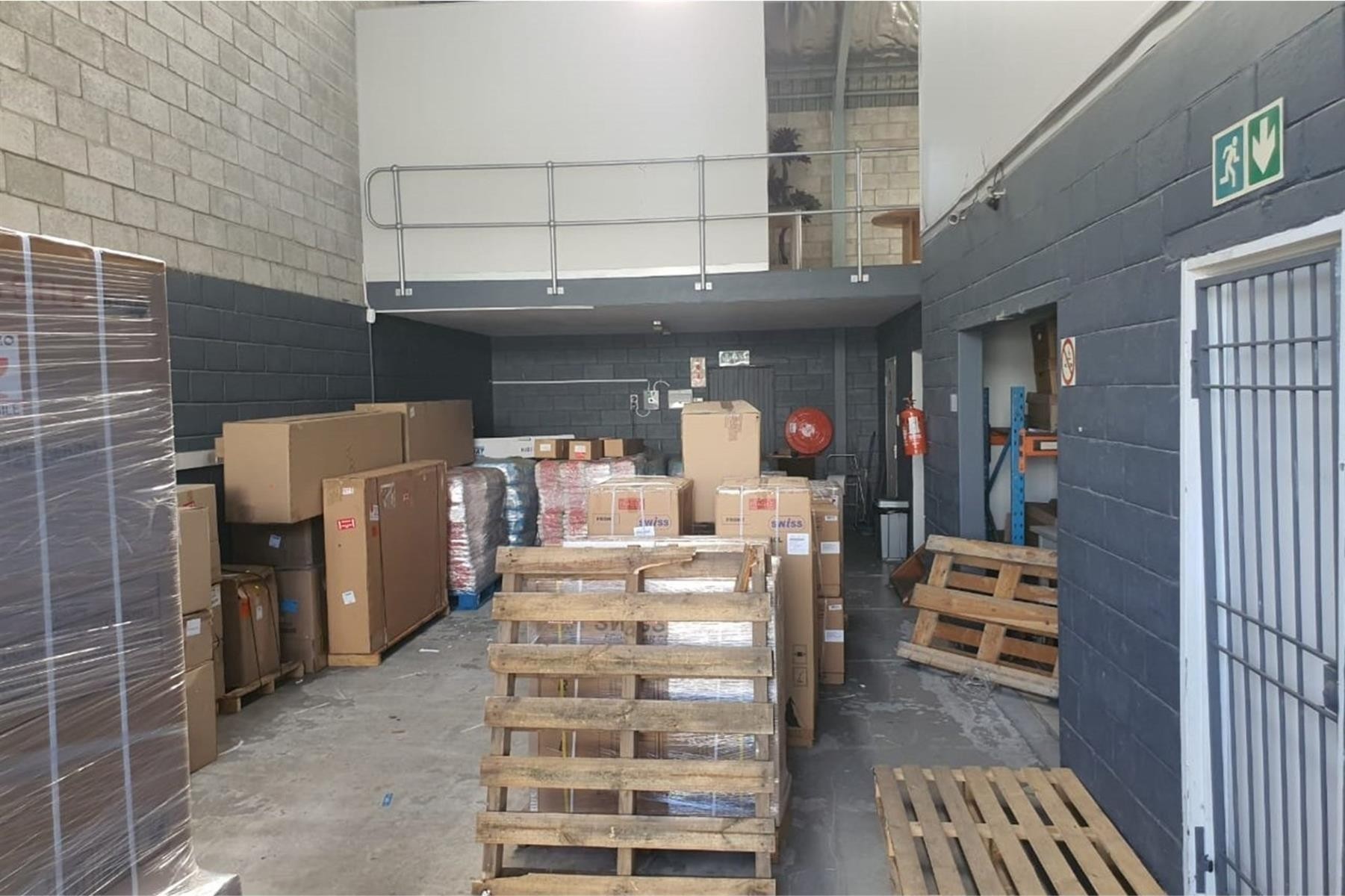 Warehouse To Rent in Walmer, Port Elizabeth