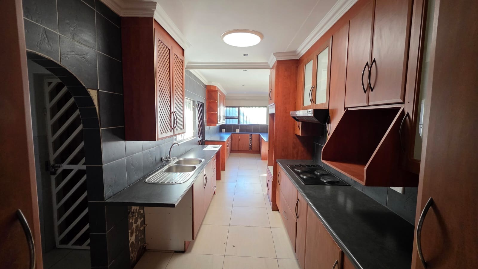 House For Sale in Garsfontein, Pretoria